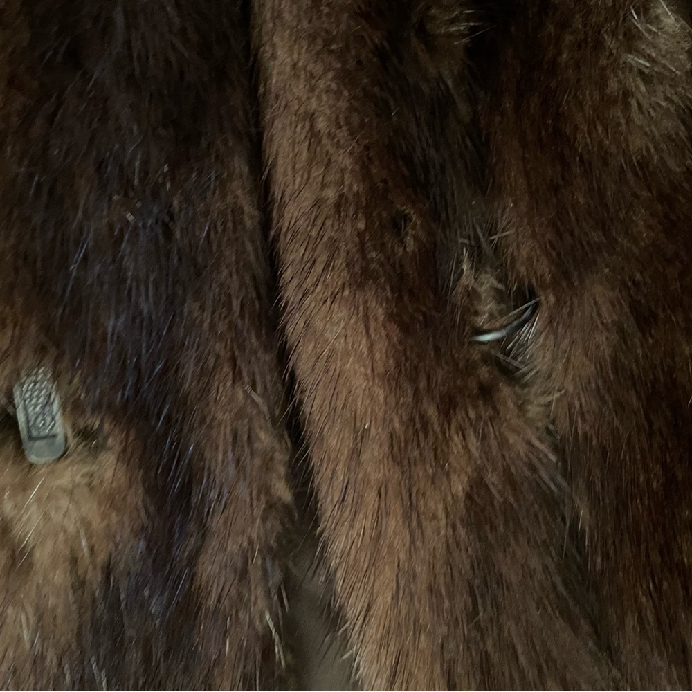 Mink coat - Picture 13 of 14